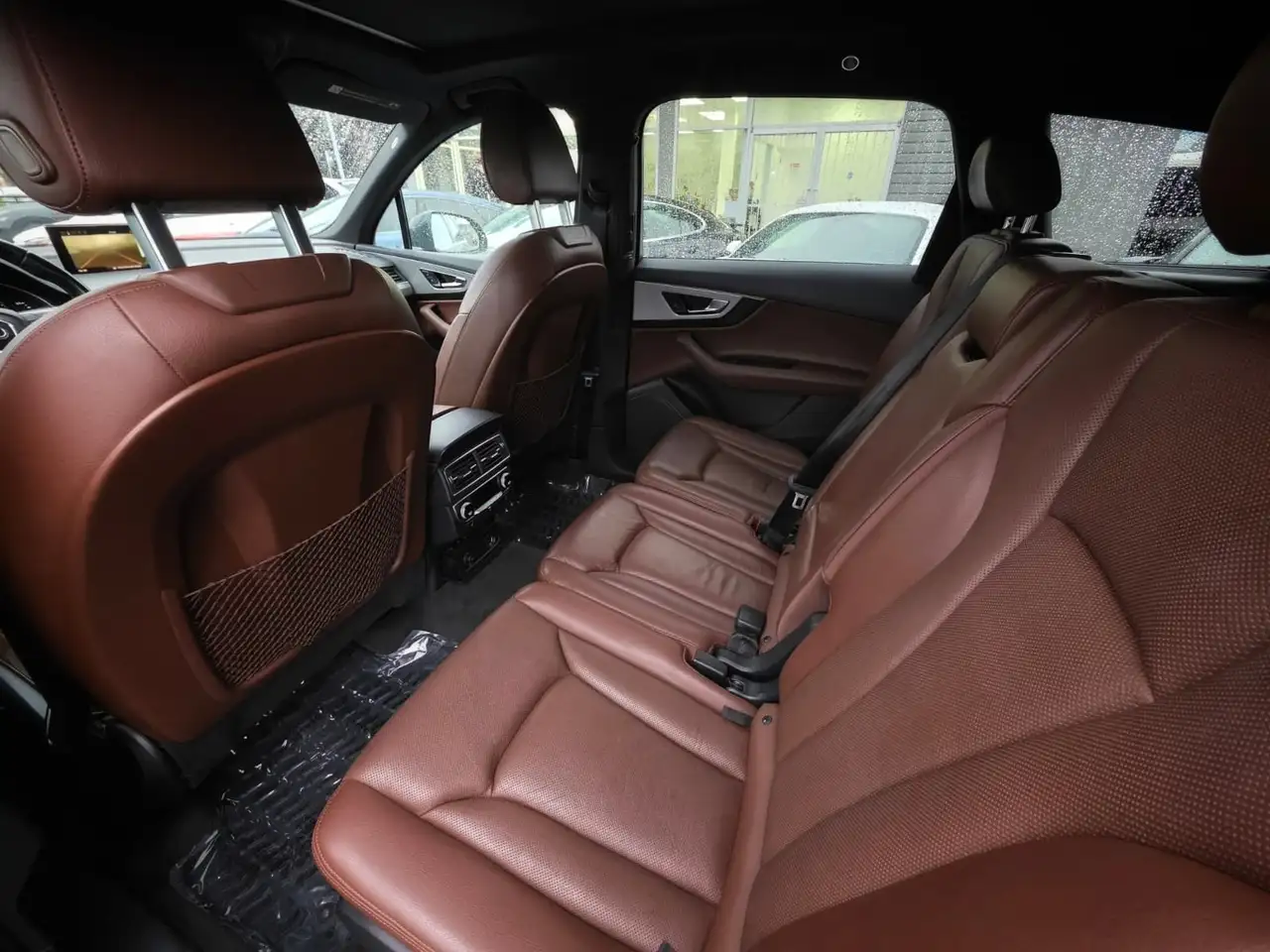 Audi Q7 снимка Audi Q7