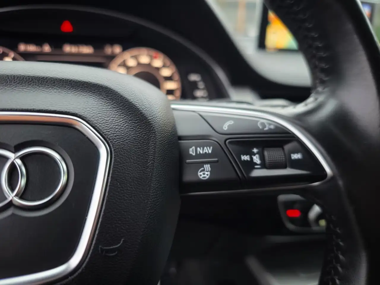 Audi Q7 снимка Audi Q7