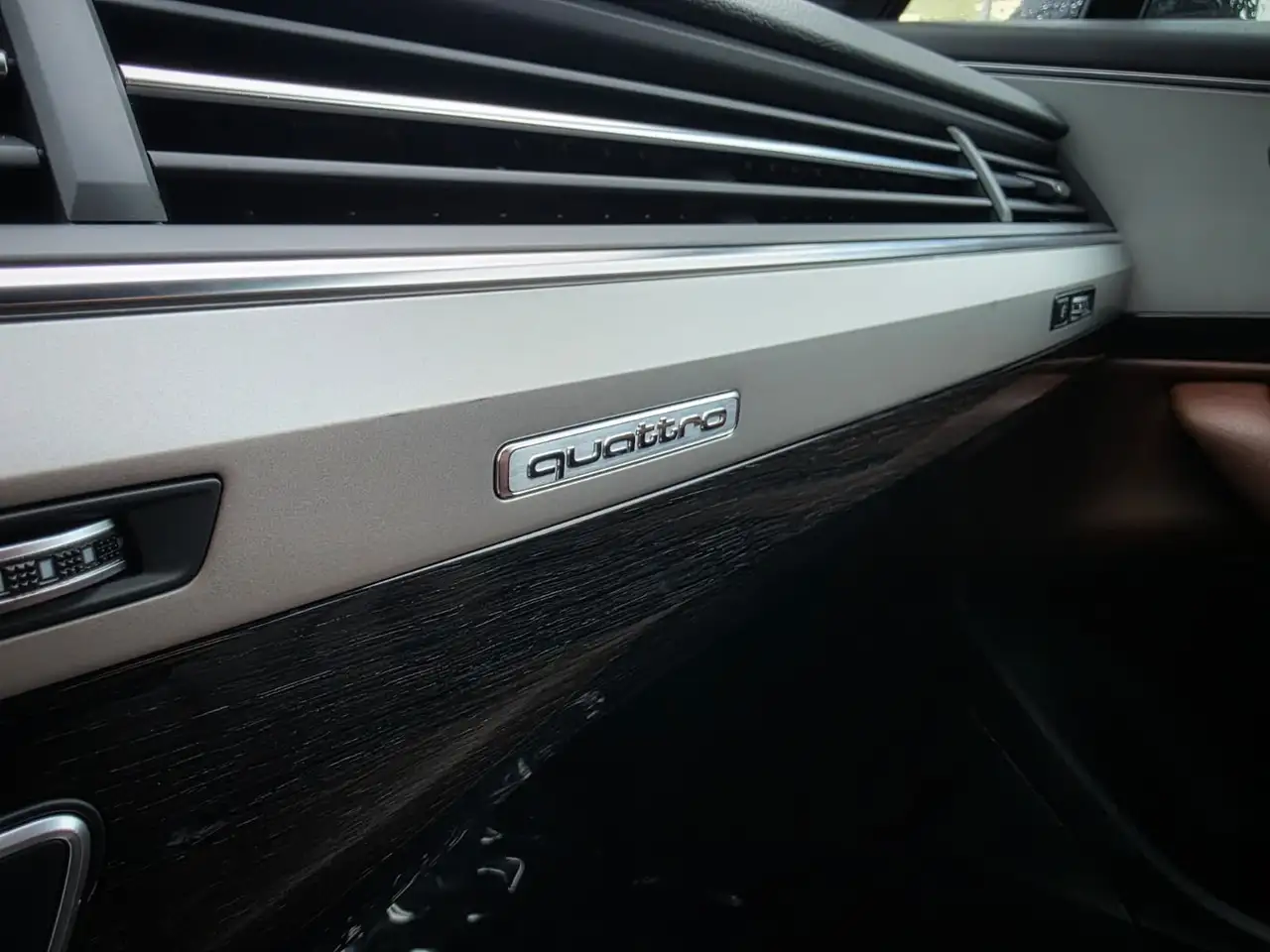 Audi Q7 снимка Audi Q7