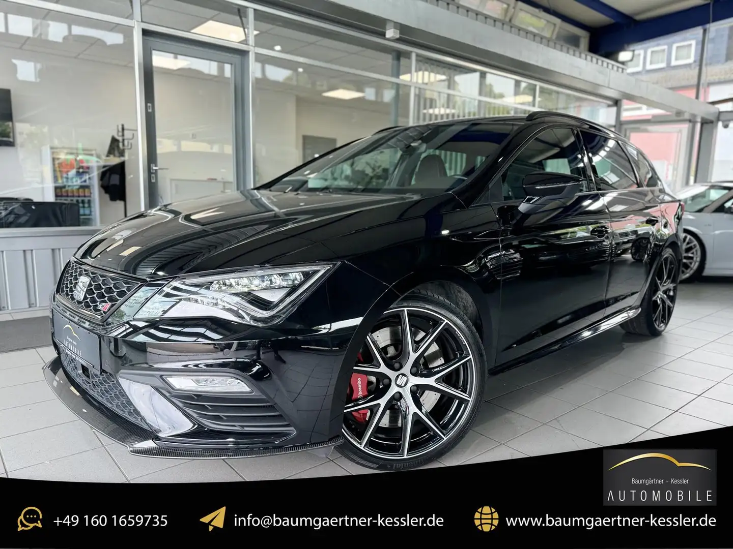 SEAT Leon ST Cupra 300 4Drive 2.0TSI Carbon Edition Noir - 1