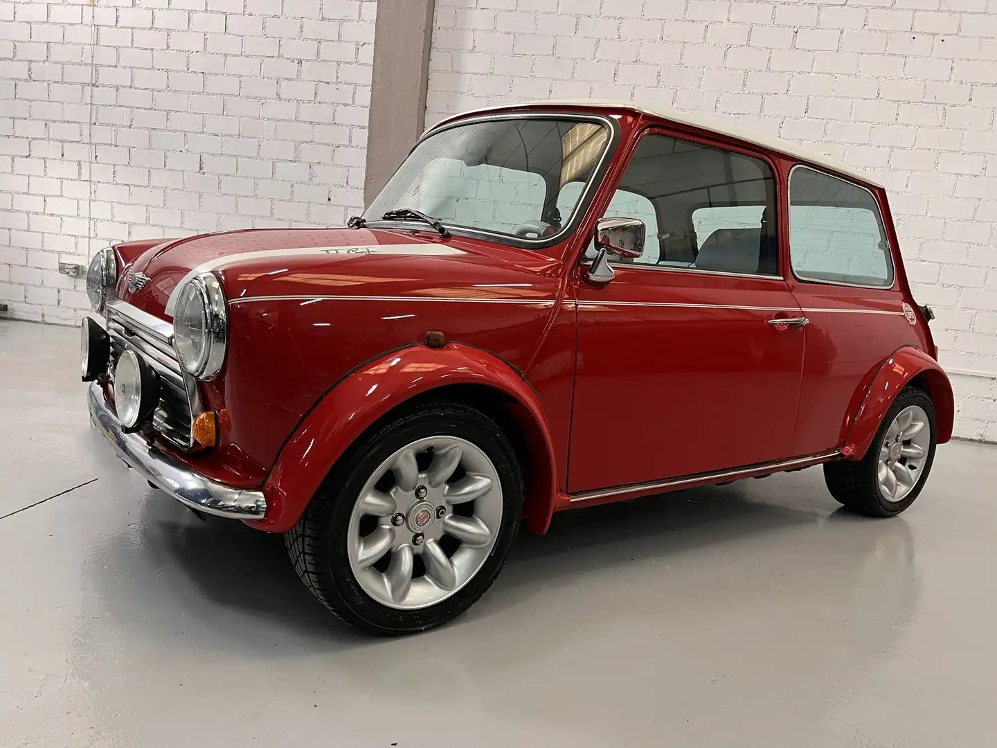 Rover MINI Cooper 1.3 SPI Червоний - 2
