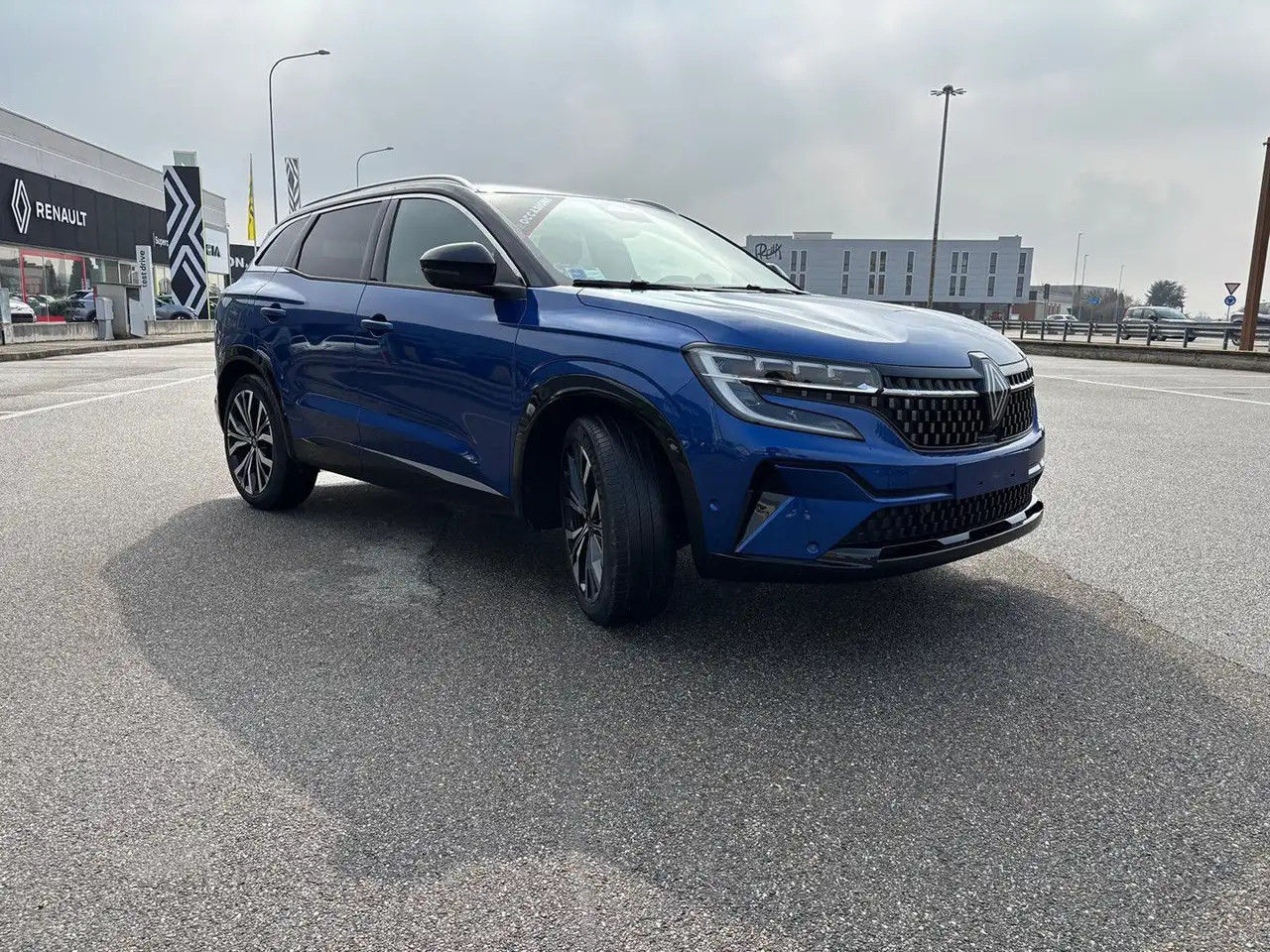 Renault Austral 1.2 E-Tech full hybrid Iconic 200cv auto 9