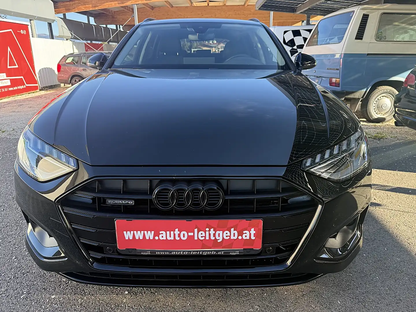 Audi A4 40 quattro 2.0 TDI advanced (EURO 6d) Schwarz - 2