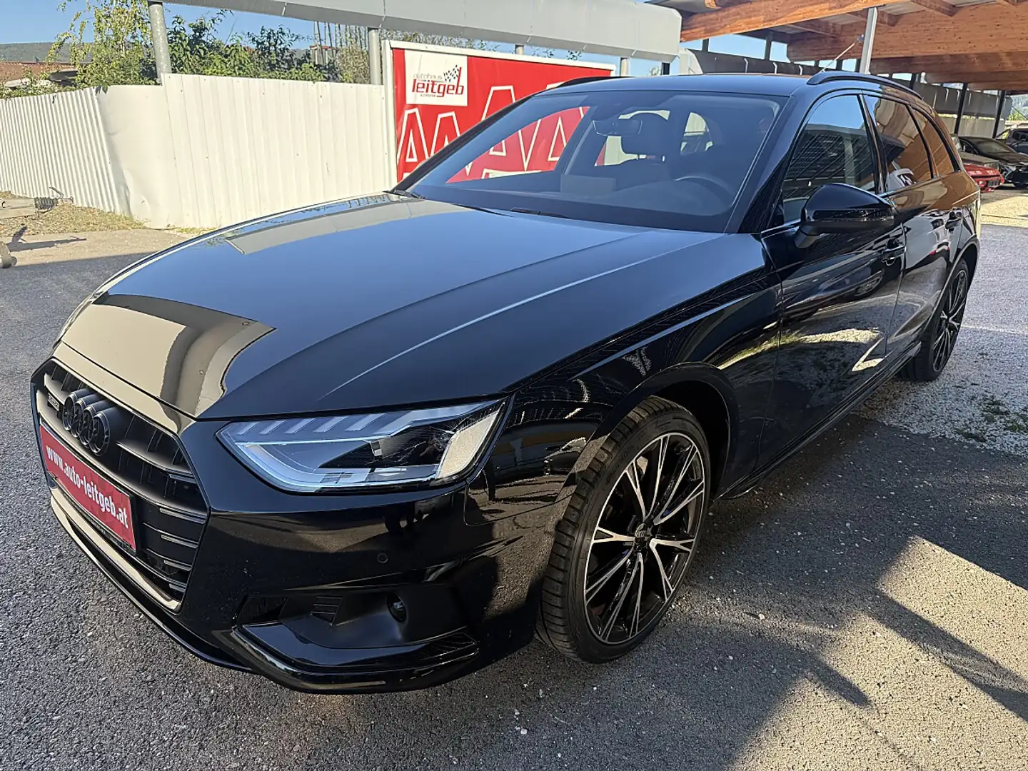 Audi A4 40 quattro 2.0 TDI advanced (EURO 6d) Schwarz - 1
