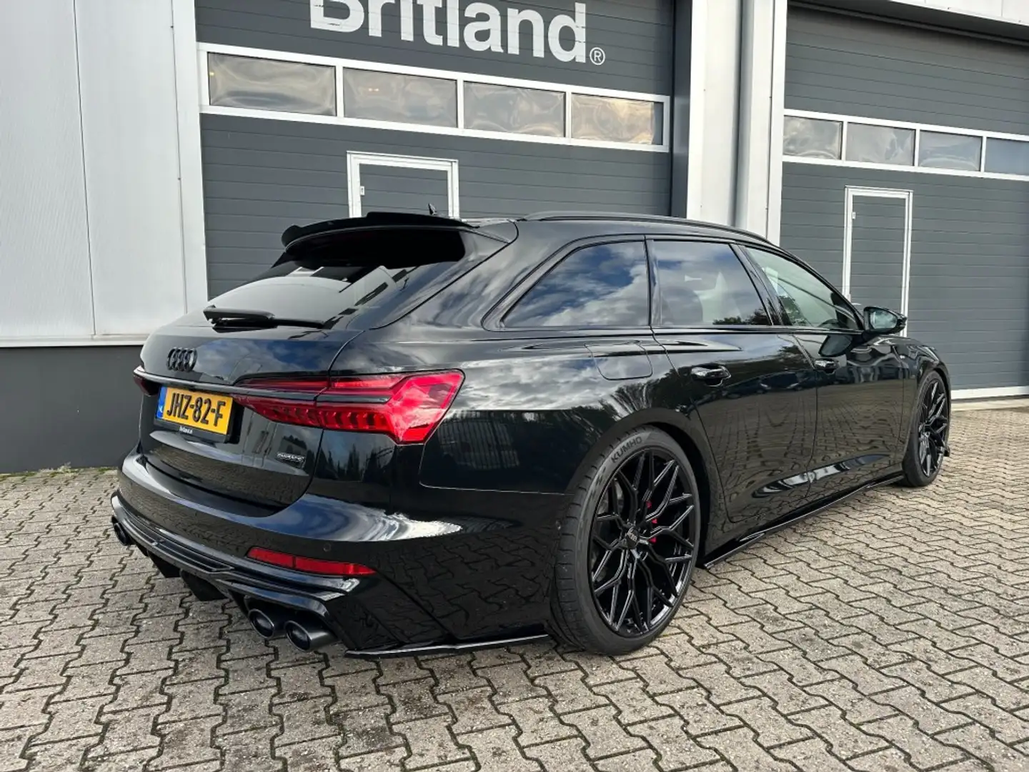 Audi A6 55 TFSI e Competition Quattro S-Line 2025 *Pano *A Zwart - 2