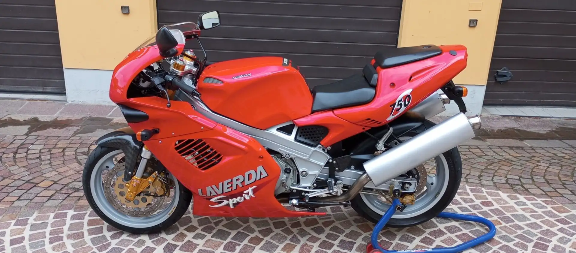 Laverda 750 Sport Červená - 2