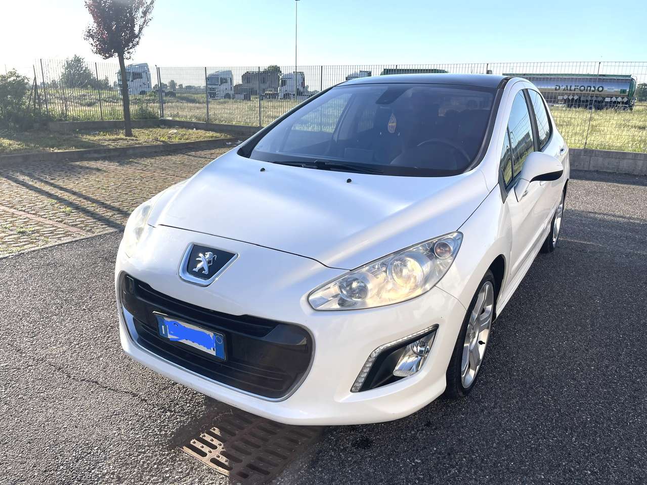Peugeot 308 5p 1.6 e-hdi 8v Allure s&s 112cv