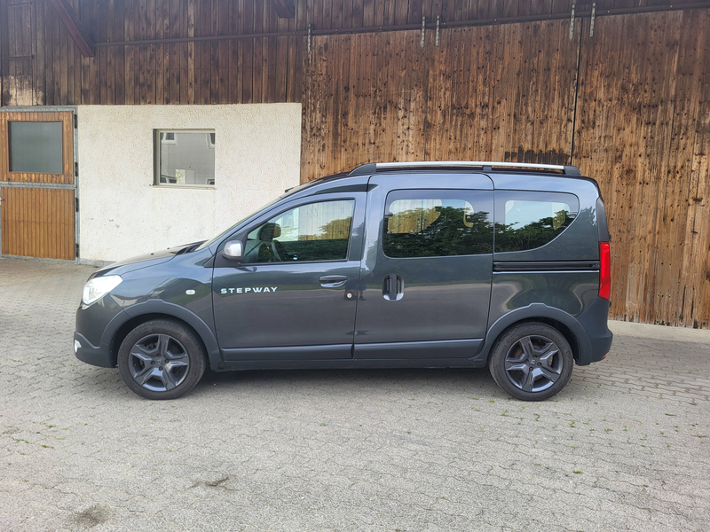 Dacia Dokker Stepway Celebration — photo 2