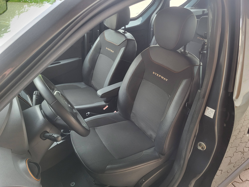 Dacia Dokker Stepway Celebration — photo 11
