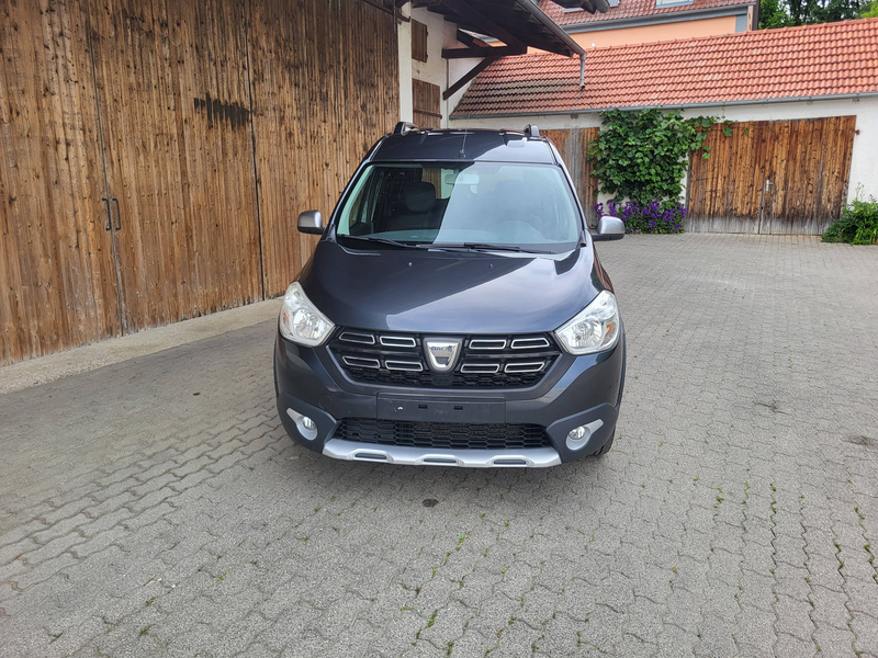 Dacia Dokker Stepway Celebration — photo 8