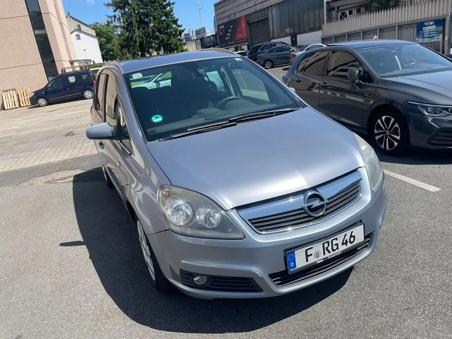 Opel Zafira 1.9 CDTI 7 Sitzer Tüv bis 03/26 Silber - 2