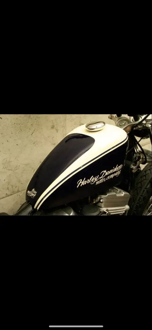 Harley-Davidson Sportster Forty Eight TÜV neu - Battetie neu - sämtliche Umbauten wurd Schwarz - 1