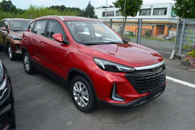 BAIC Senova X35 BAIC Beijing X35 1.5 T LED-Scheinw.