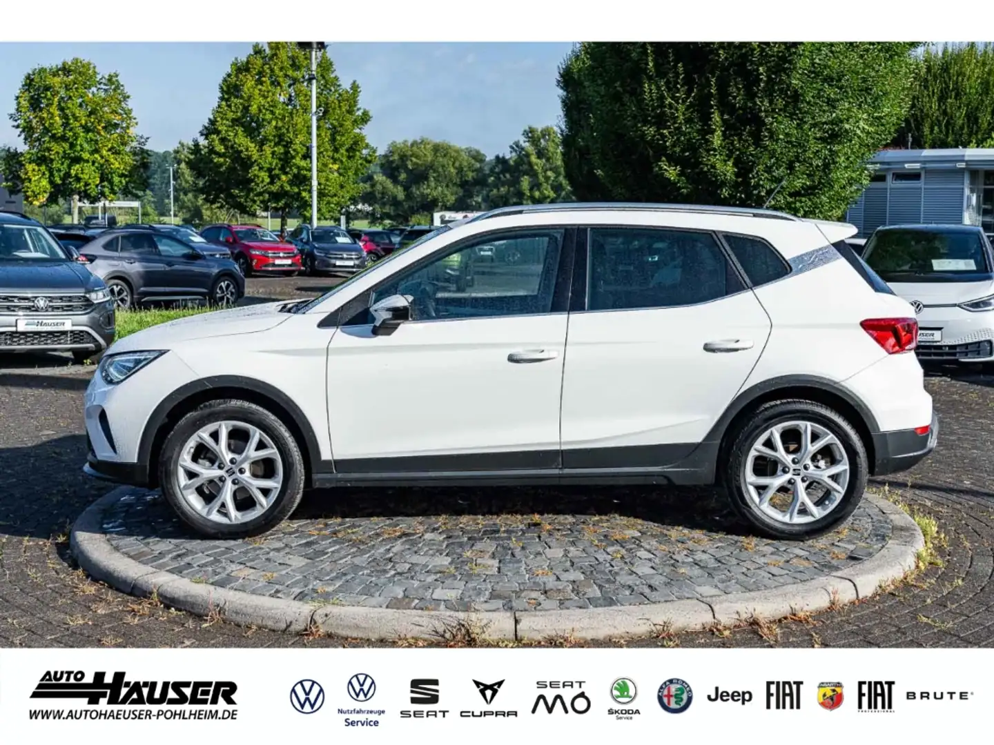 SEAT Arona FR 1.5 TSI DSG NAVI TEMPOMAT PDC LED FULL-LINK ALL Weiß - 2