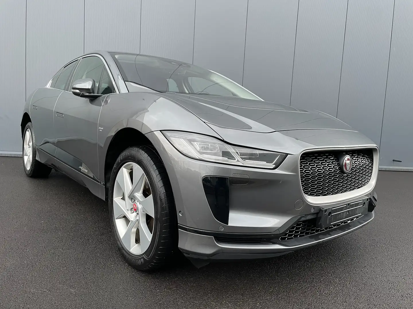 Jaguar I-Pace 90 kWh EV400 SE siva - 2