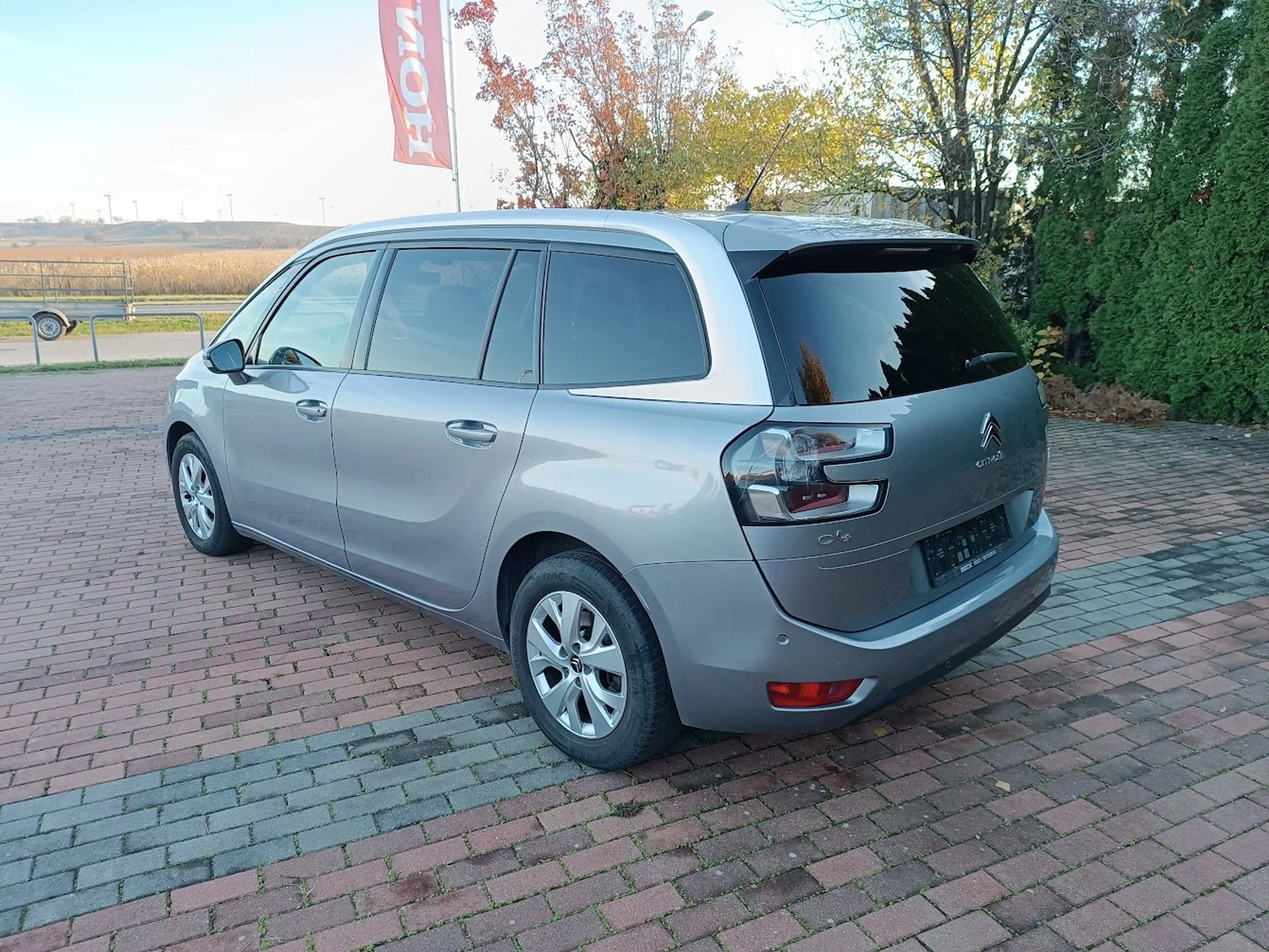 Citroen Grand C4 Picasso Grand C4 Picasso BlueHDI 120 S — photo 5