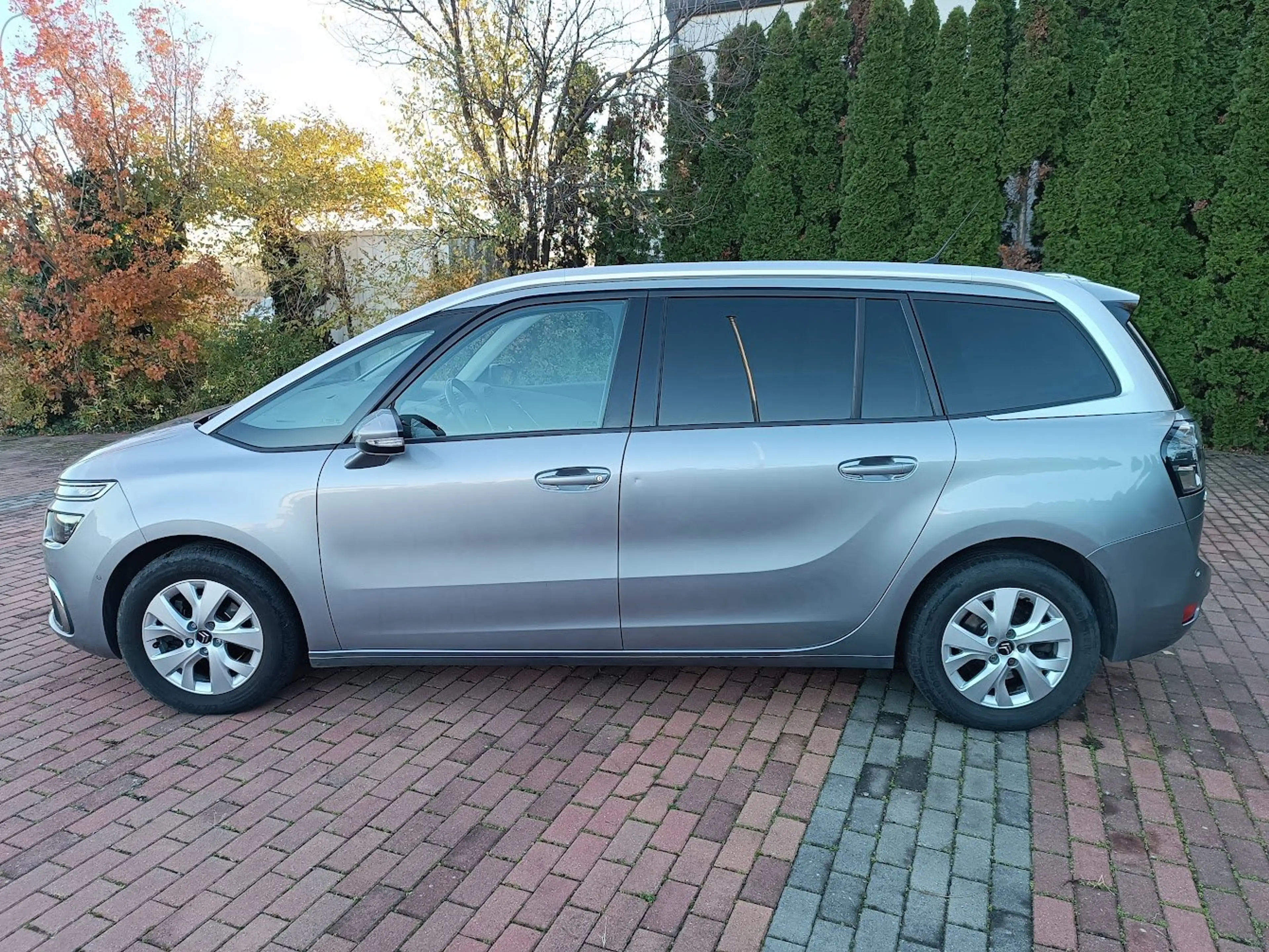 Citroen Grand C4 Picasso Grand C4 Picasso BlueHDI 120 S — photo 3