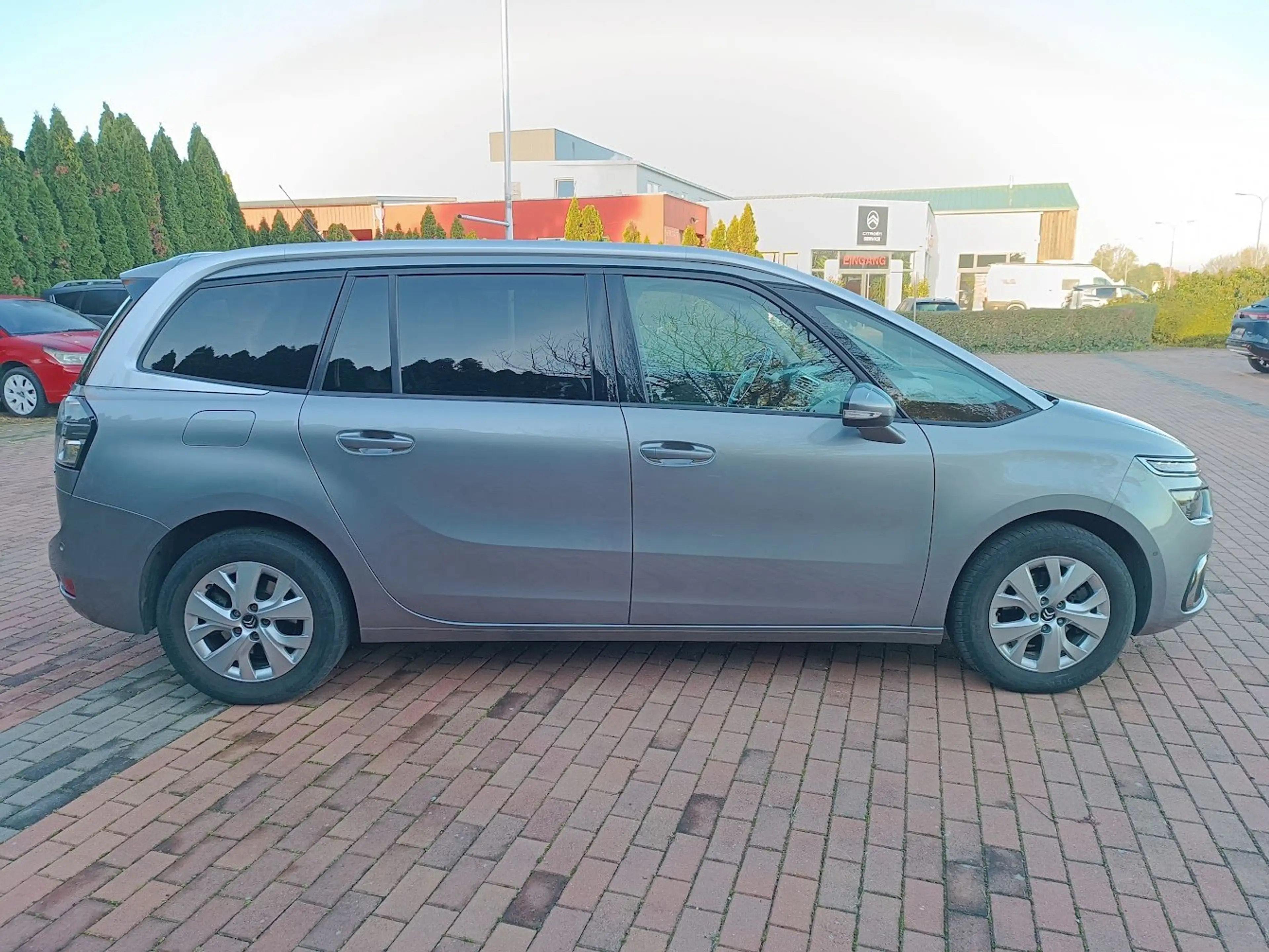 Citroen Grand C4 Picasso Grand C4 Picasso BlueHDI 120 S — photo 4