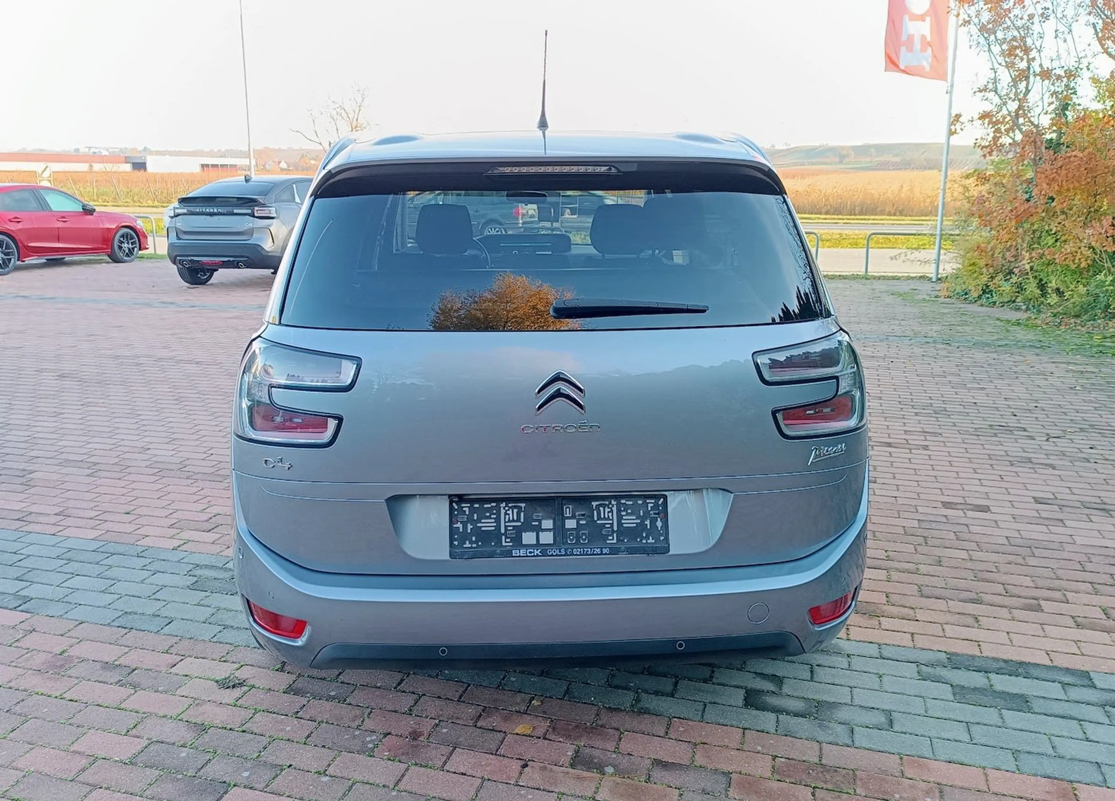Citroen Grand C4 Picasso Grand C4 Picasso BlueHDI 120 S — photo 8