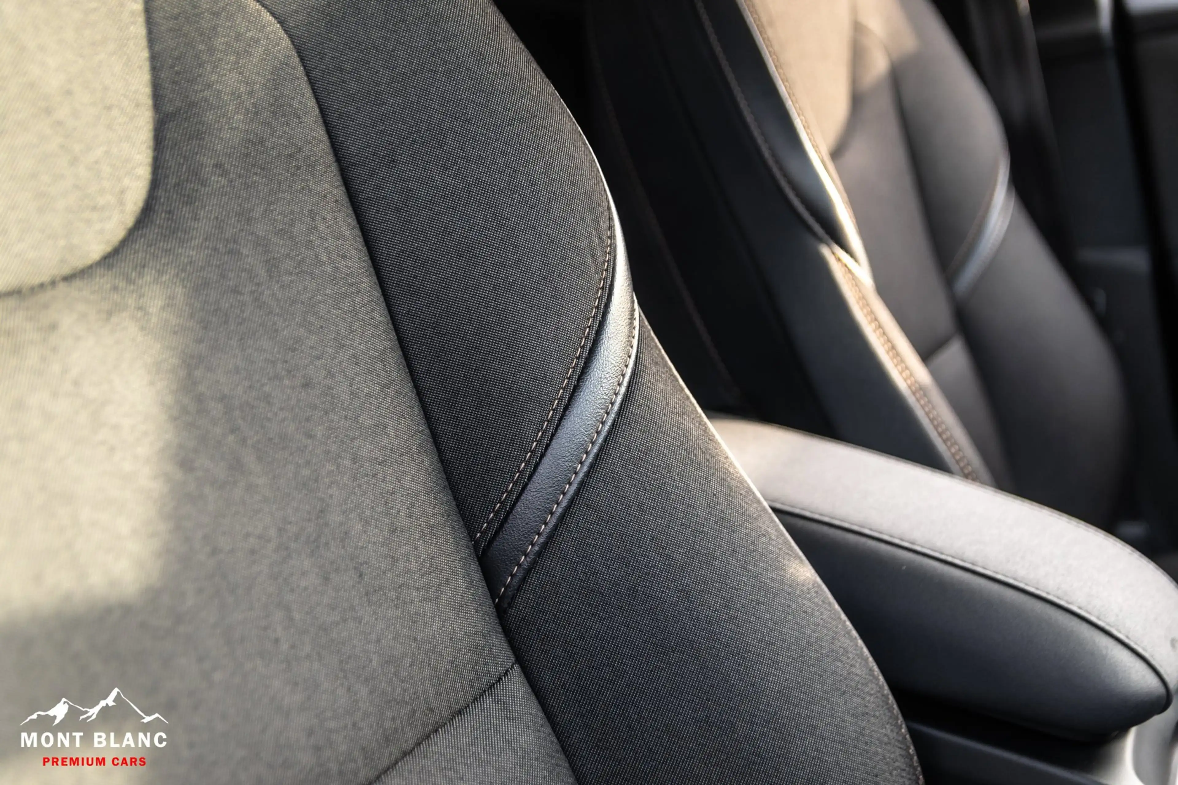 Volvo V40 Cross Country T4 AWD|ACC|Memory — photo 35