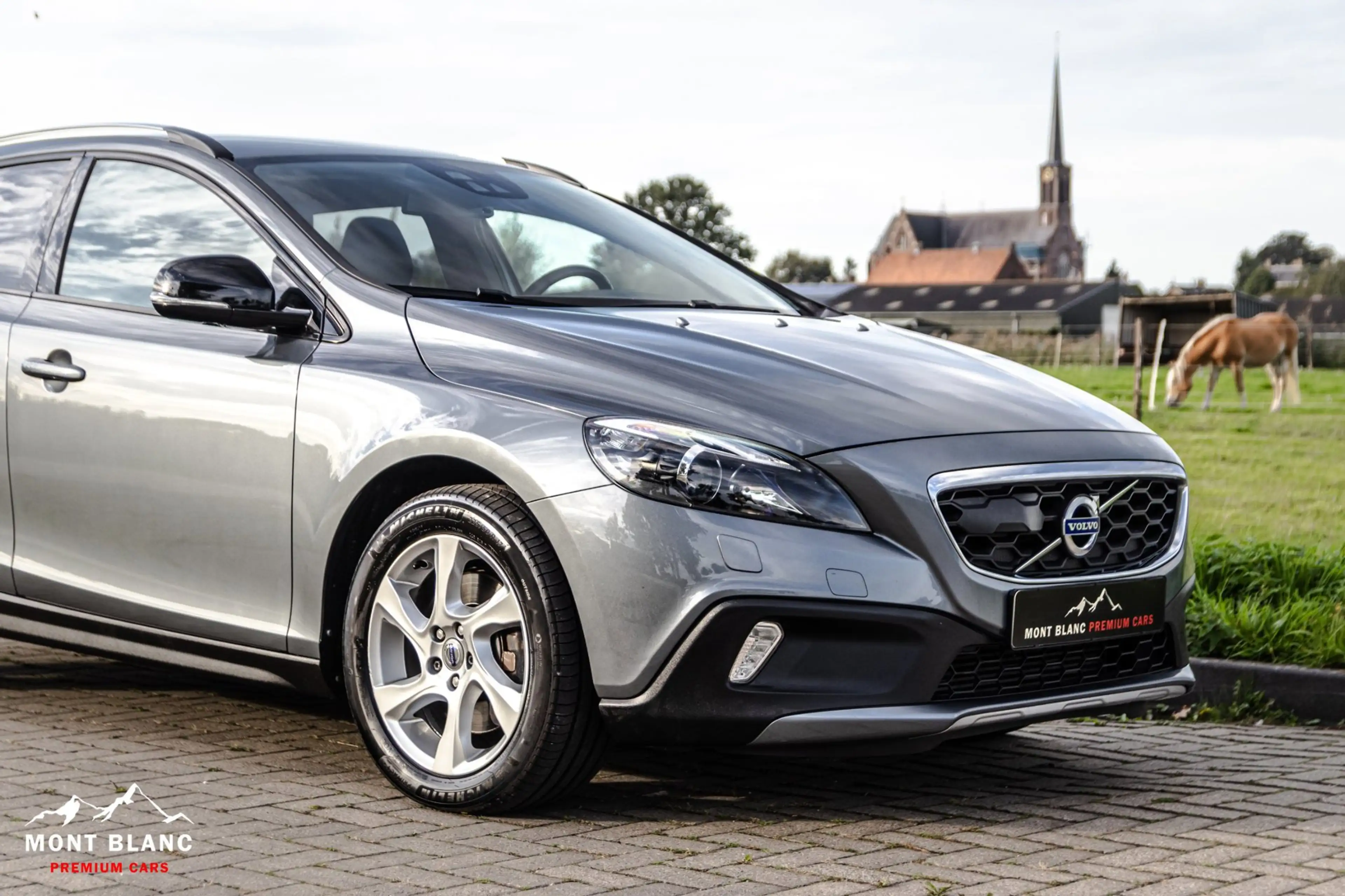 Volvo V40 Cross Country T4 AWD|ACC|Memory — photo 3