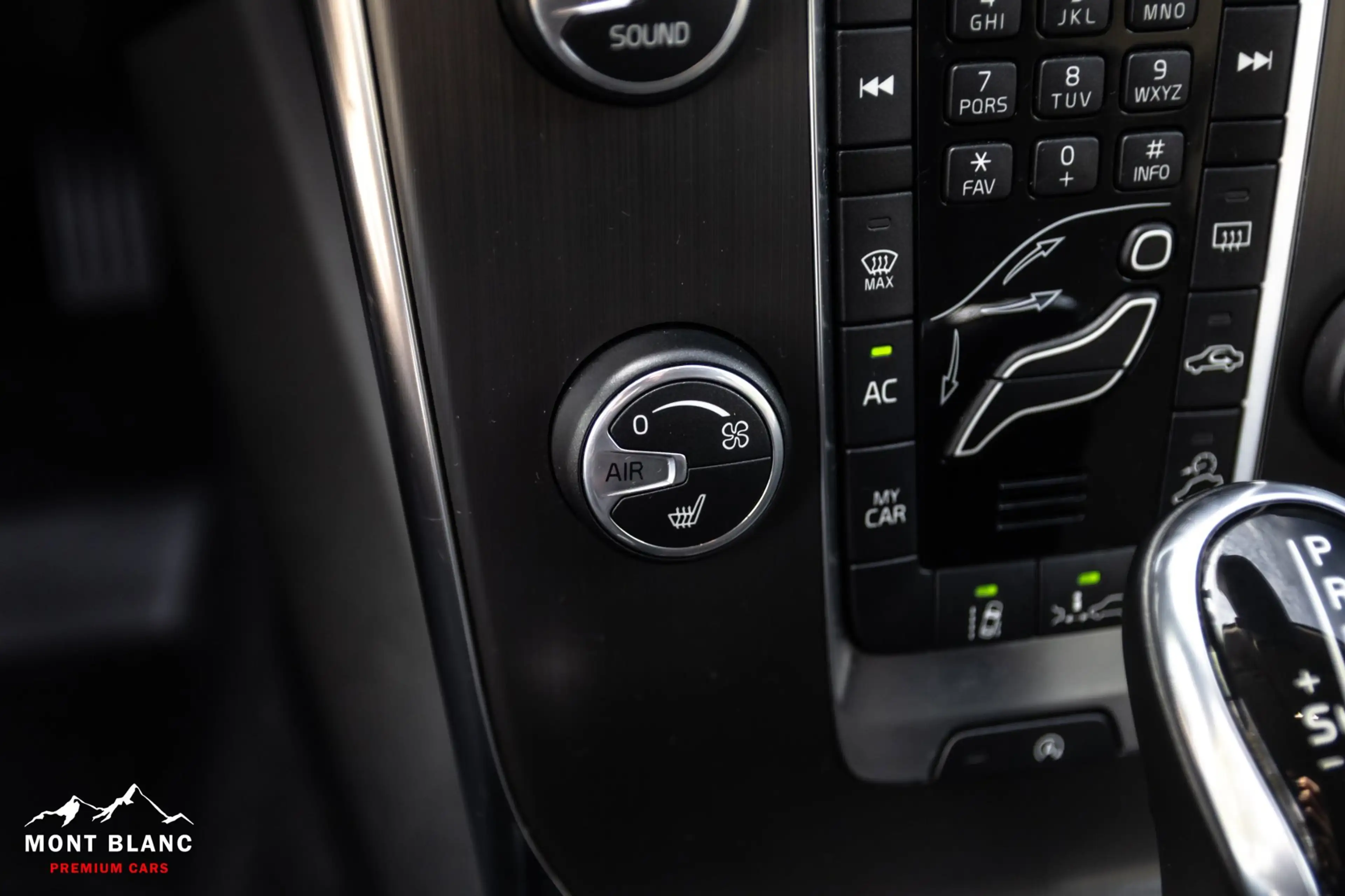 Volvo V40 Cross Country T4 AWD|ACC|Memory — photo 26