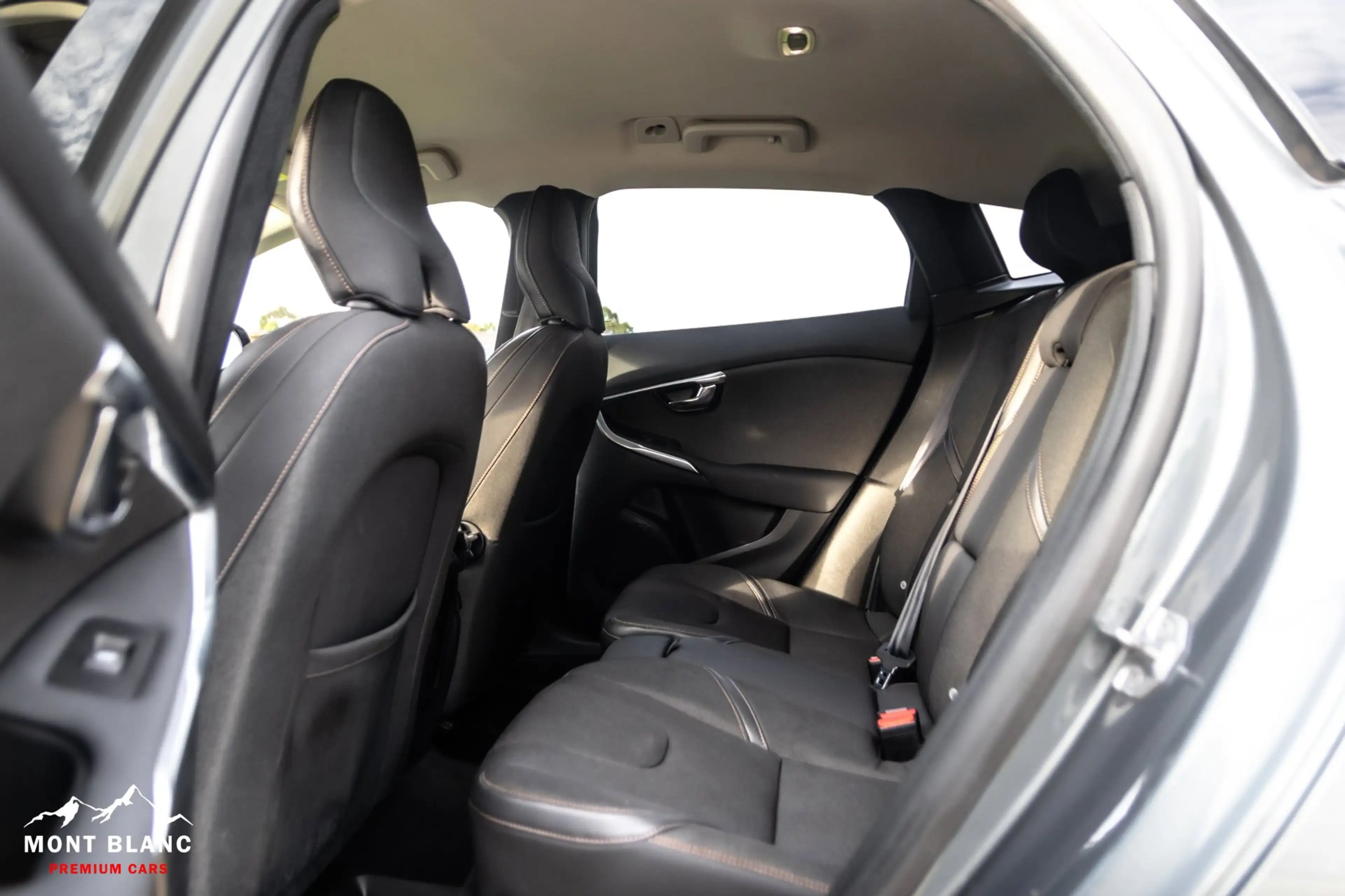 Volvo V40 Cross Country T4 AWD|ACC|Memory — photo 32
