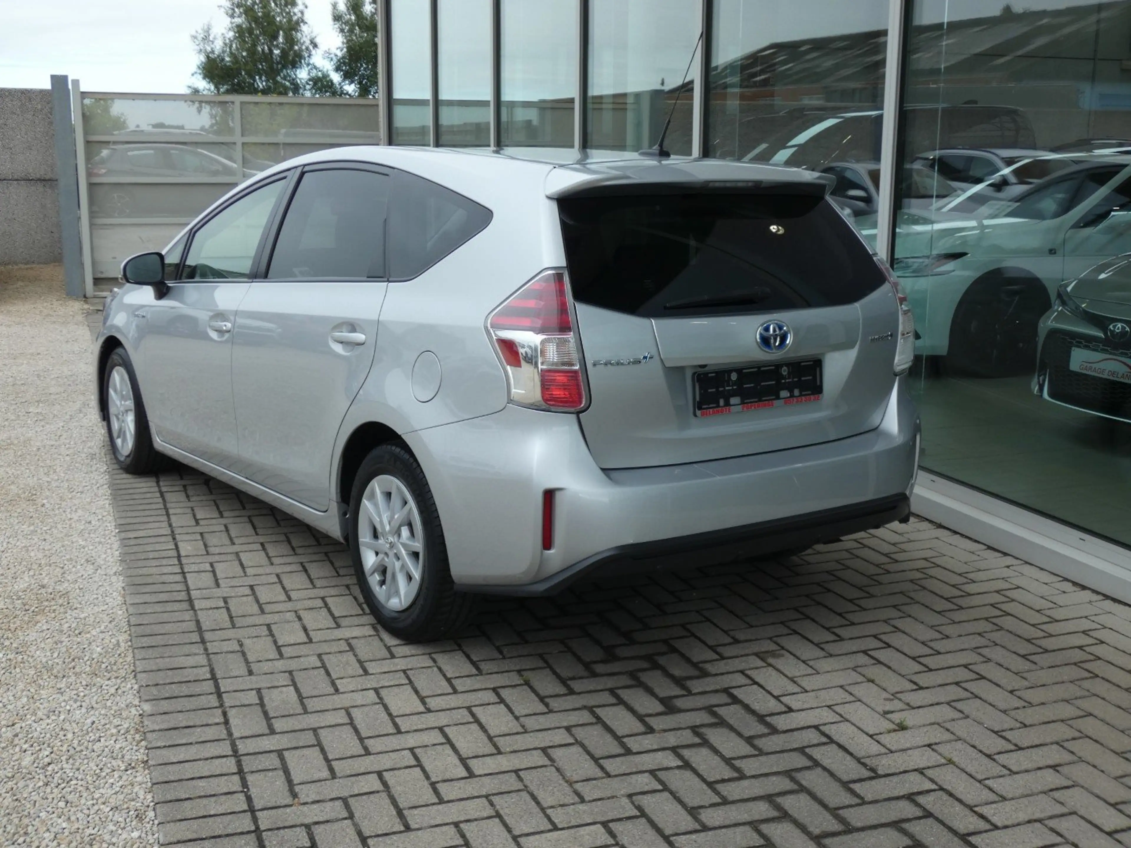 Toyota Prius+ Hybrid Dynamic 7PL +Half leder +Zetelverwarming — photo 5
