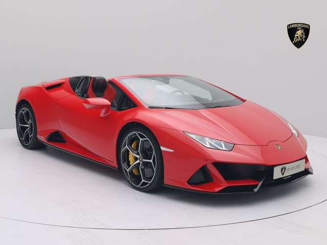 Imagine Lamborghini Huracán Evo Spyder ROSSO MARS I LIFT I CARPLAY