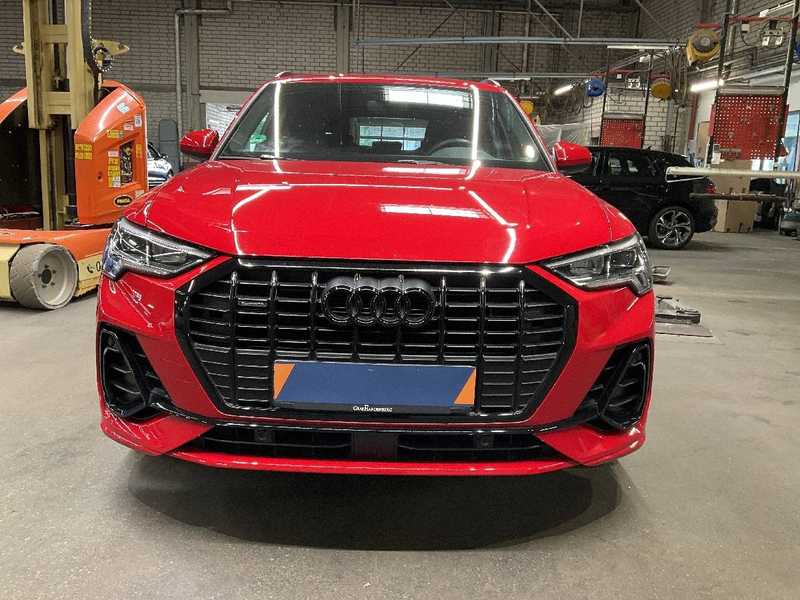 Audi Q3 Q3 40 TFSI quattro S tronic — photo 5