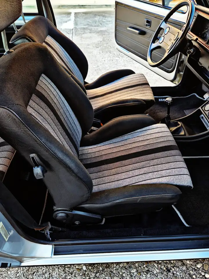 Volkswagen Golf GTI 3p 1.6, foto 7