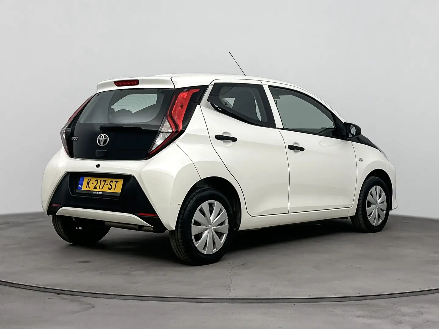 Toyota Aygo 1.0 VVT-i x-fun | Airco | Blanc - 2