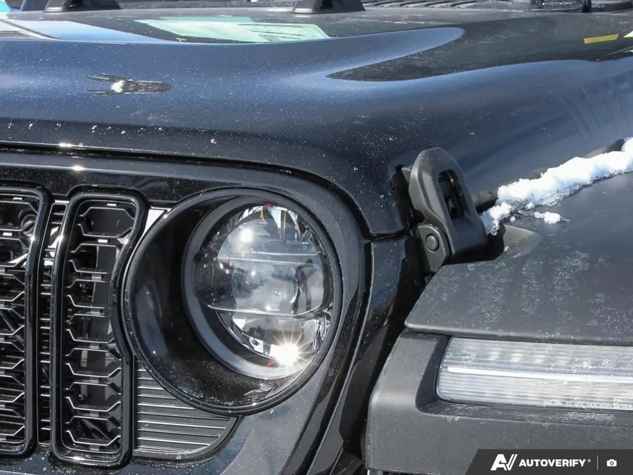 Jeep Wrangler снимка Jeep Wrangler