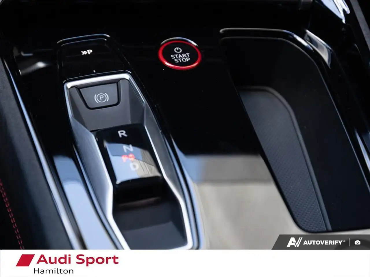 Audi RS4 photo Audi RS4