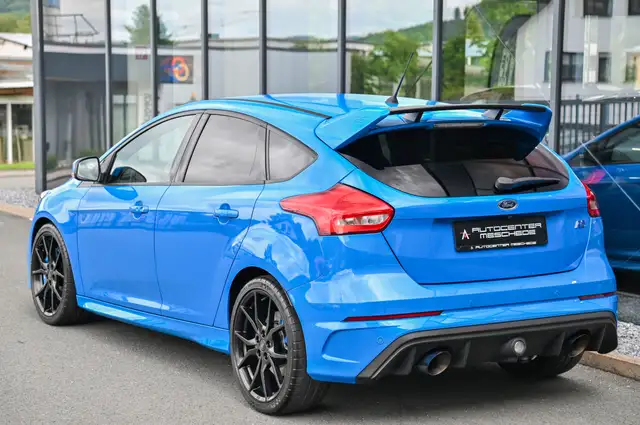Ford Focus view 5