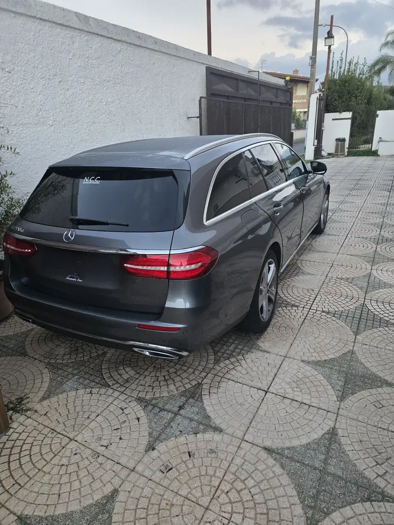 Mercedes-Benz E 220 SW d Exclusive auto - 2