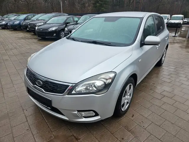 Kia Ceed / cee'd Vision