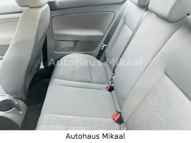 Volkswagen Golf view 8