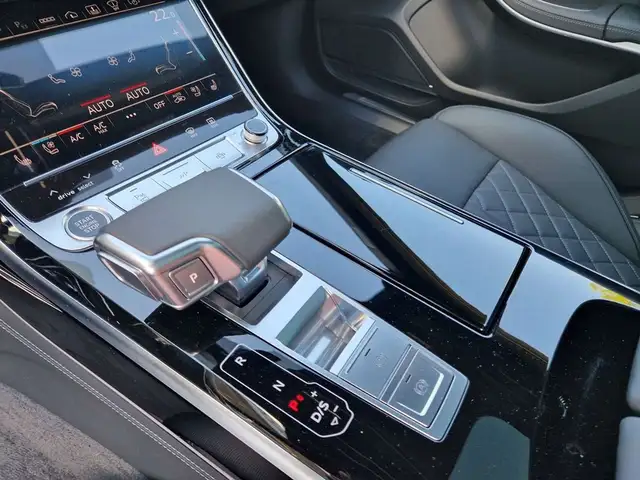 Audi A8 60 TFSI e quattro * S-LINE * 22" RÄDER Ansicht 35