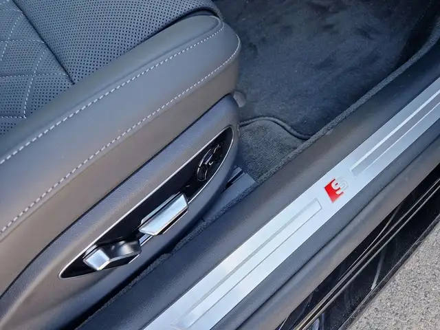 Audi A8 60 TFSI e quattro * S-LINE * 22" RÄDER Ansicht 32