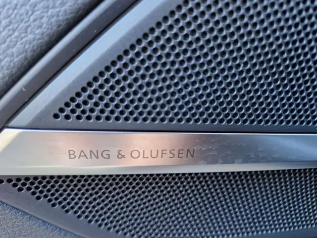 Audi A8 60 TFSI e quattro * S-LINE * 22" RÄDER Ansicht 40