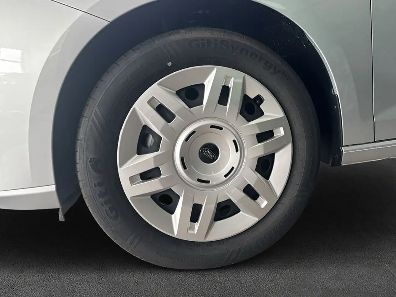 Ford Model not specified 2026