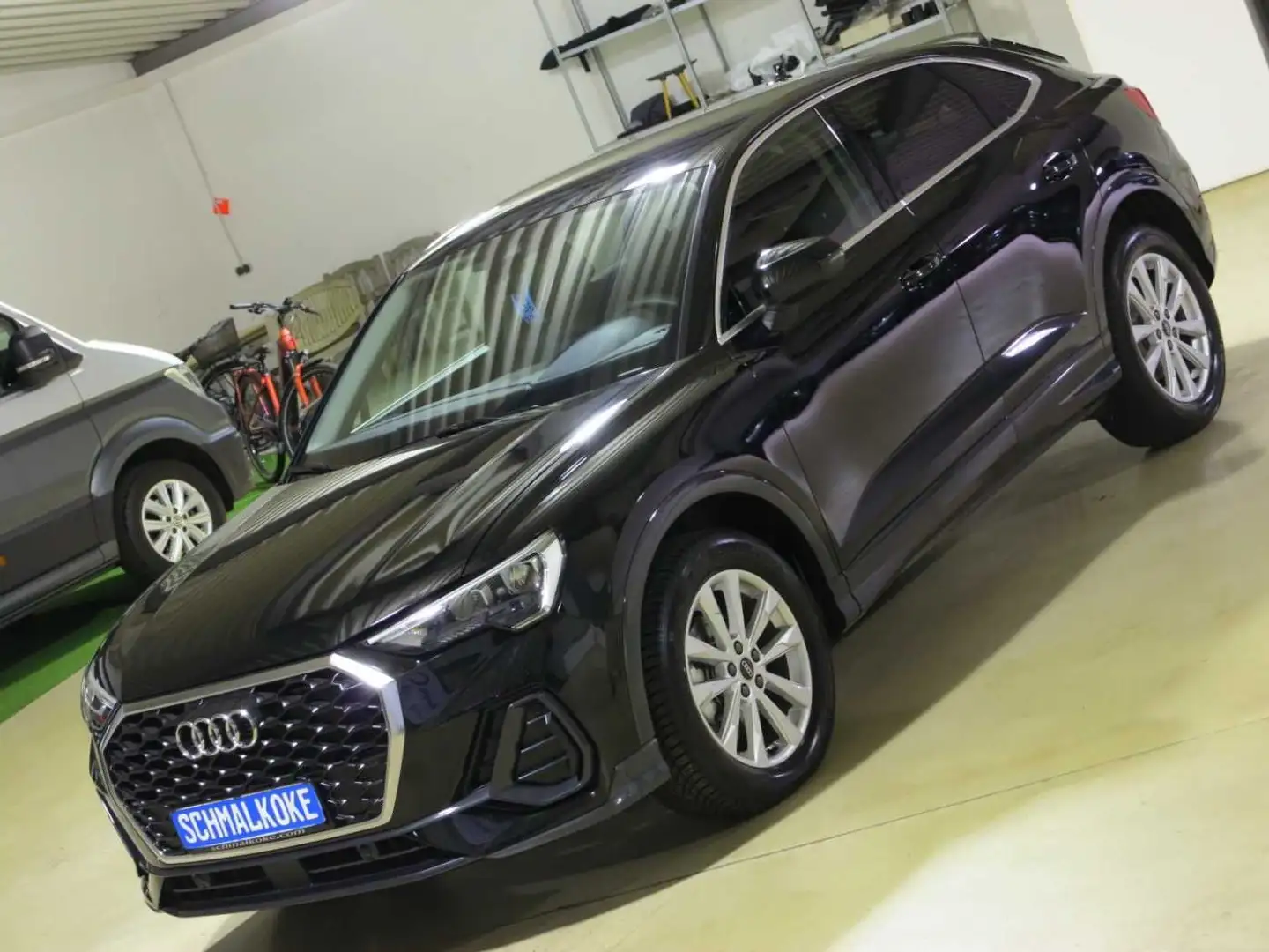 Audi Q3 35 TDI 2.0 SCR Sportback S tronic Navi LM18 Negro - 2