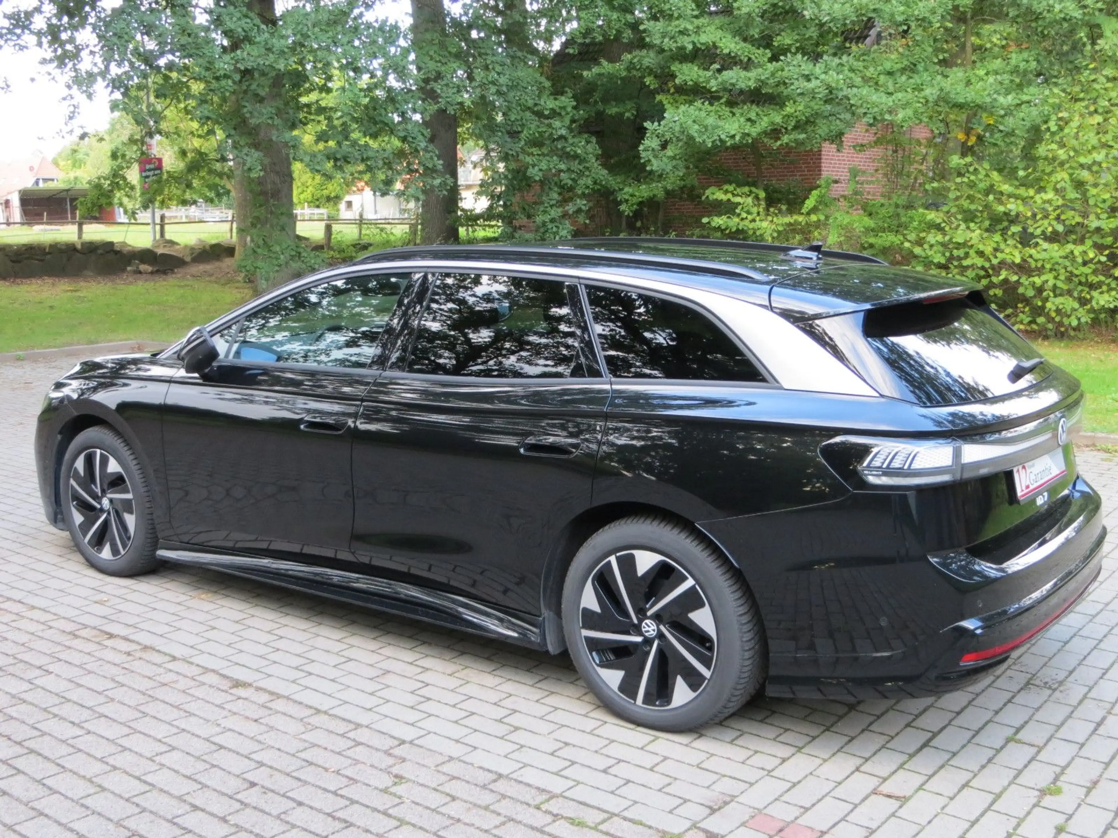 Volkswagen ID.7 Pro S Tourer Matrix IQ Light Wärmep. — photo 6