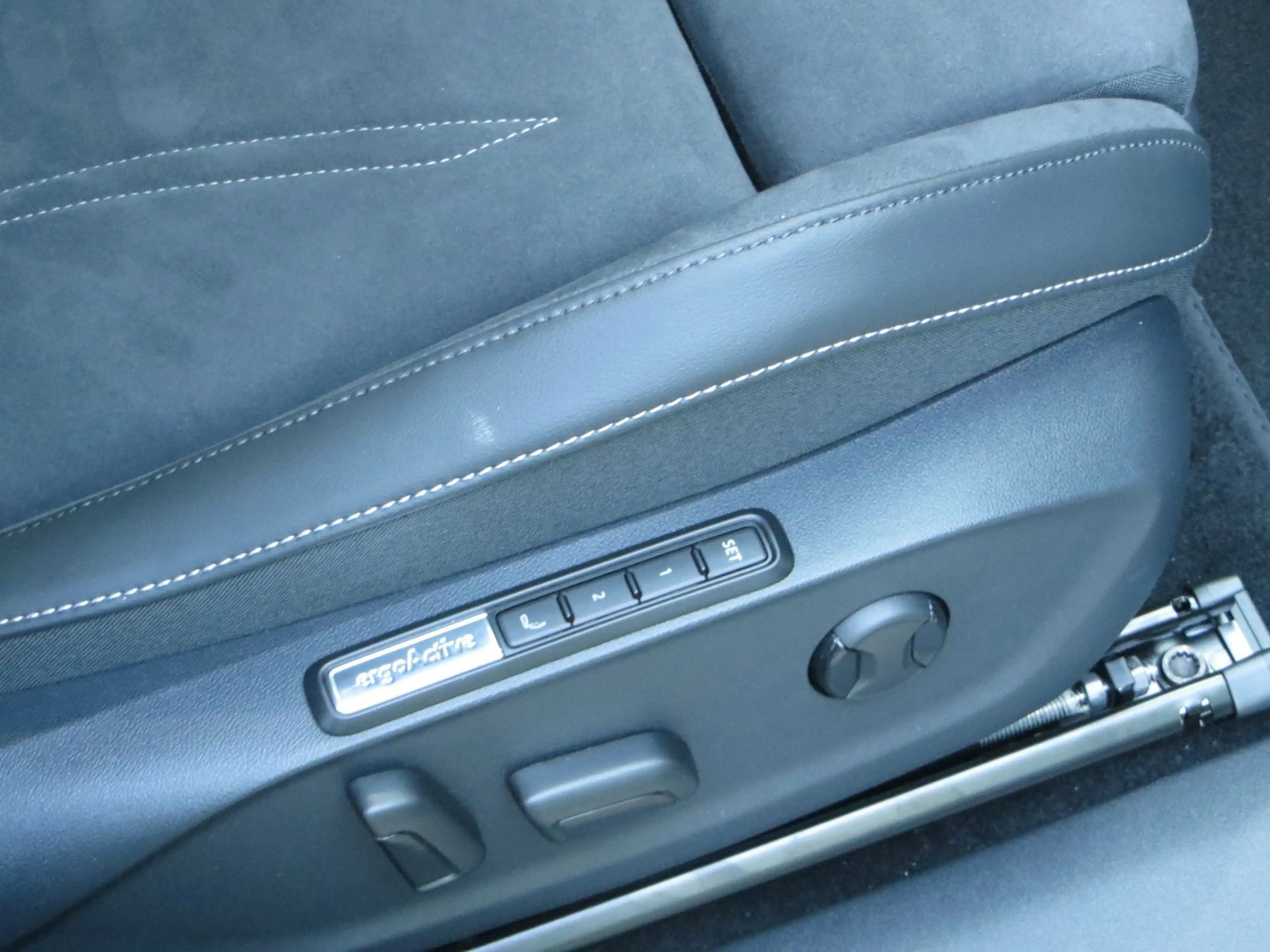 Volkswagen ID.7 Pro S Tourer Matrix IQ Light Wärmep. — photo 10