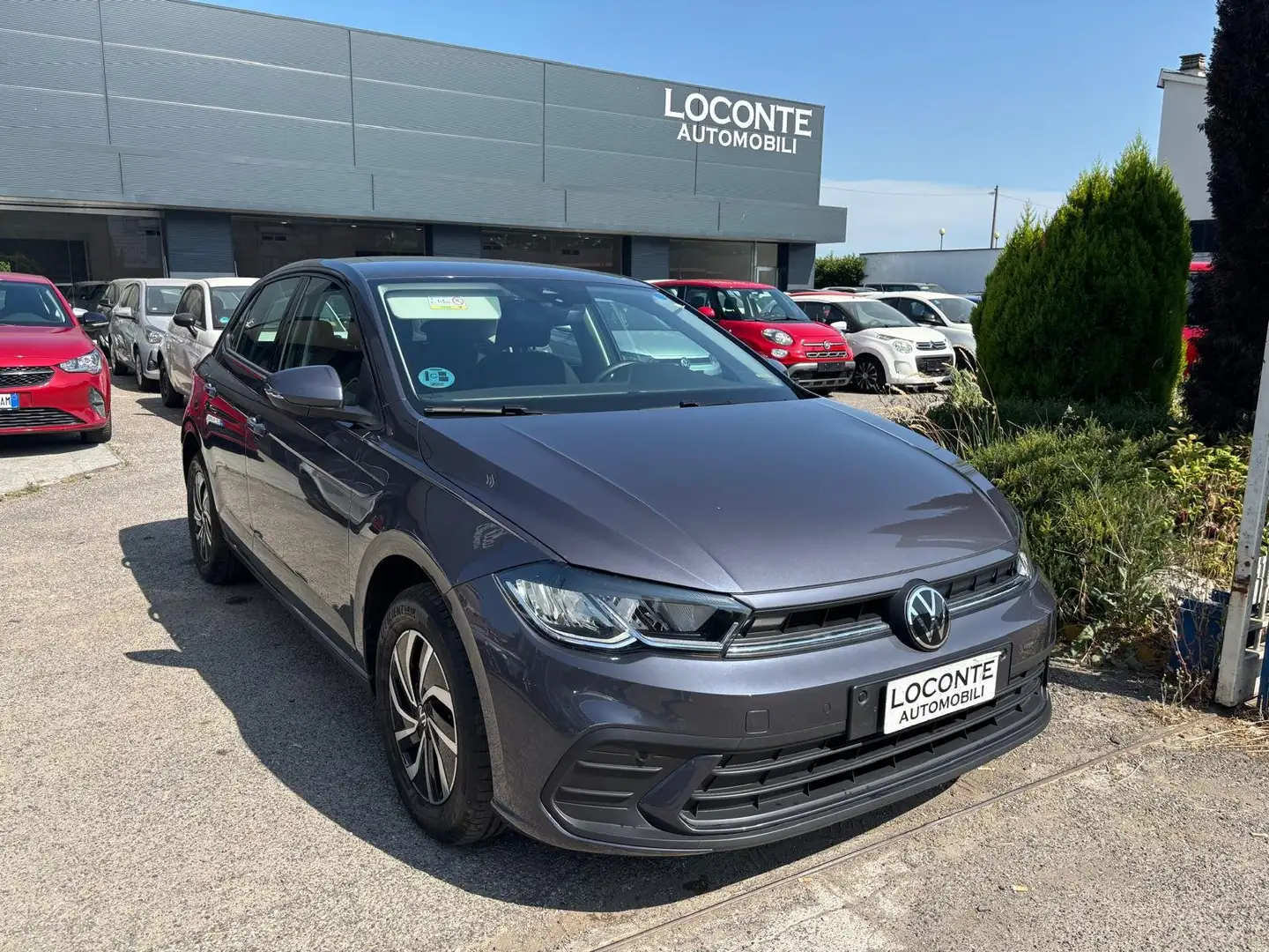 Volkswagen Polo 1.0 tsi Style 95cv Grigio - 1