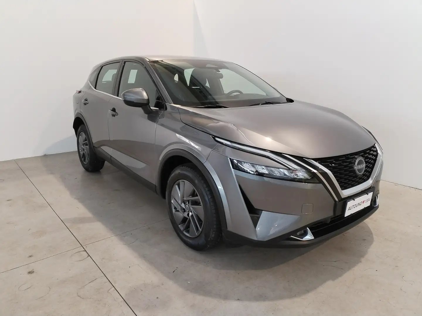 Nissan Qashqai 1.3 mhev Business 2wd 158cv xtronic Gris - 1