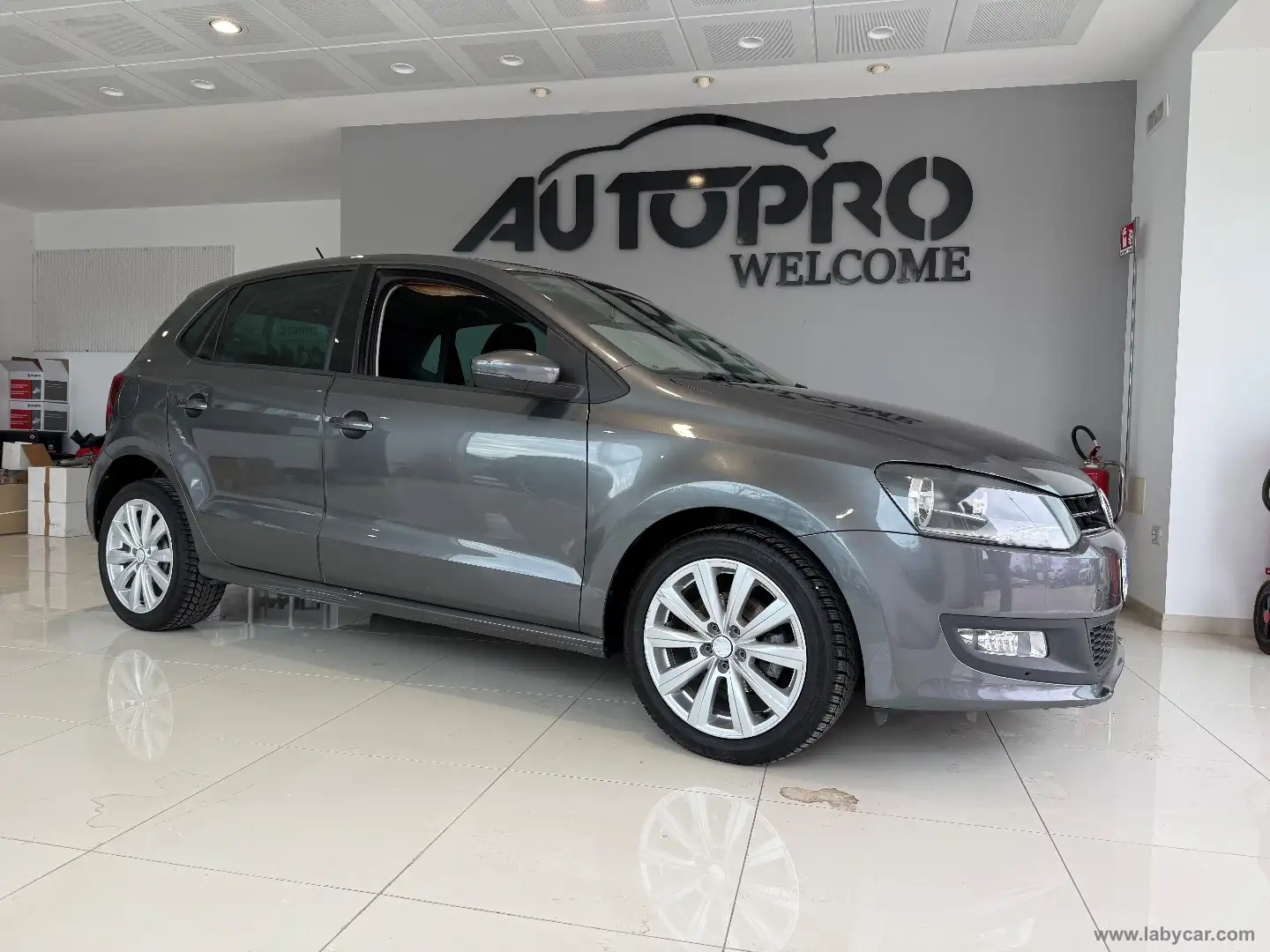 Volkswagen Polo 1.6 5p. Comfortline BiFuel Grigio - 2