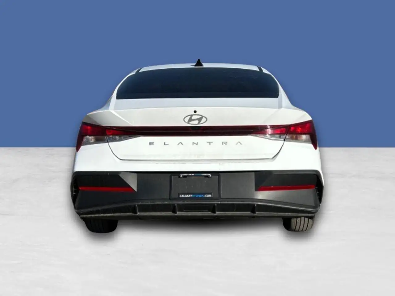 Hyundai ELANTRA снимка Hyundai ELANTRA