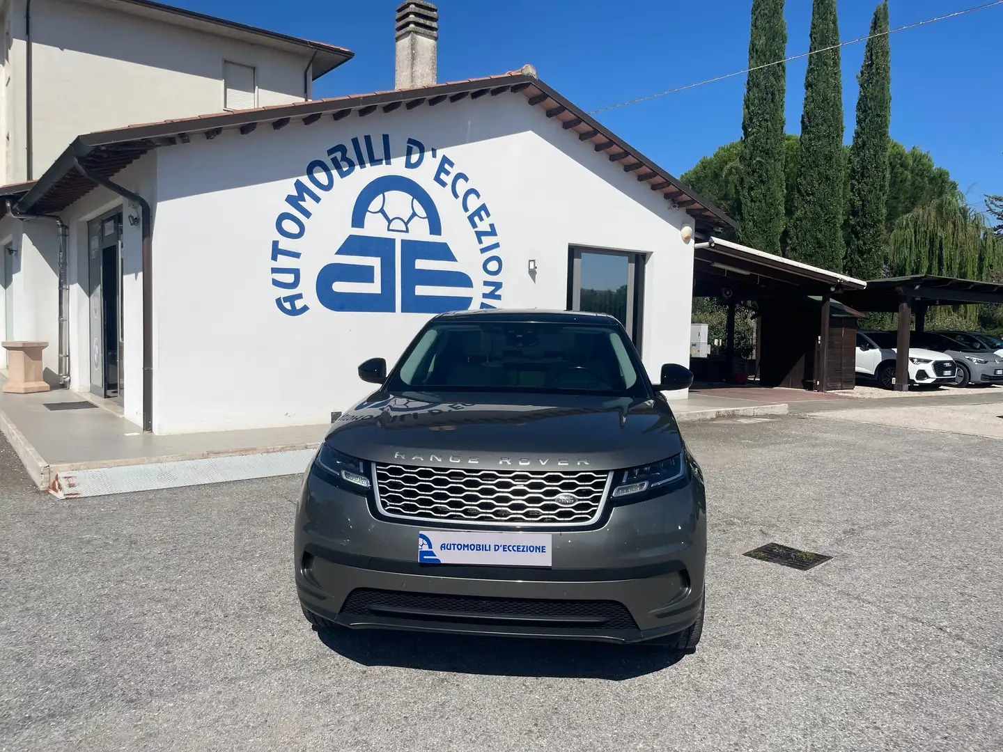 Land Rover Range Rover Velar Range Rover Velar MOTORE NUOVO 48000km Gris - 2